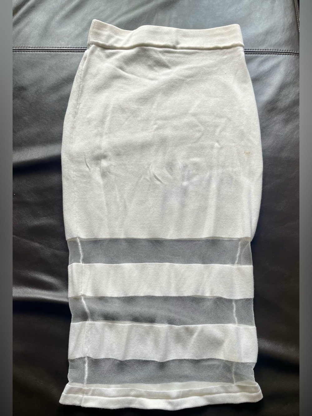 cream pencil skirt (new)